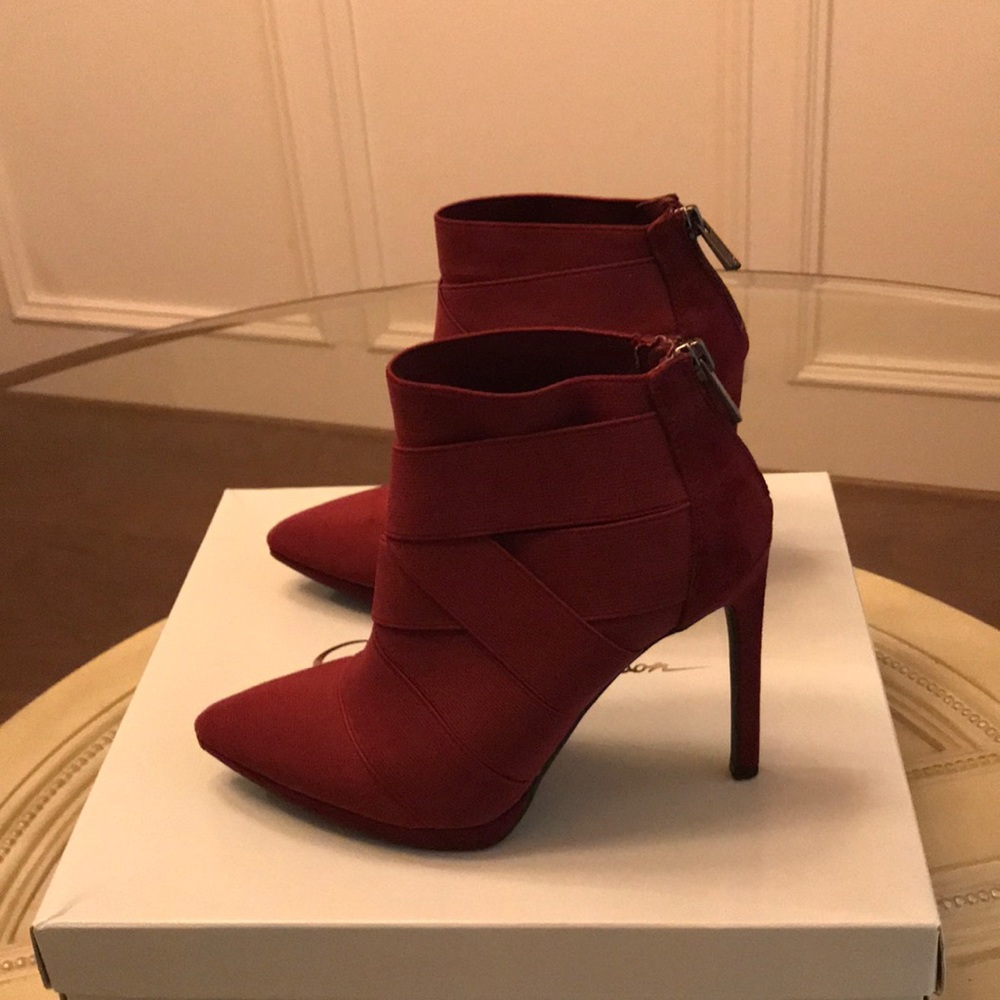 Jessica Simpson Sz 6.5 Oxblood (Burgundy) Booties